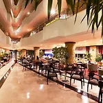 Sun Hotell 4*